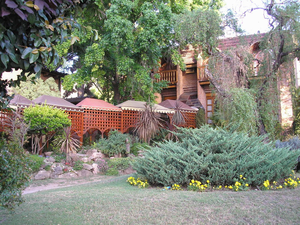 Mon Petit Hotel Villa Carlos Paz Buitenkant foto