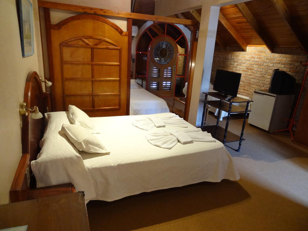 Mon Petit Hotel Villa Carlos Paz Kamer foto